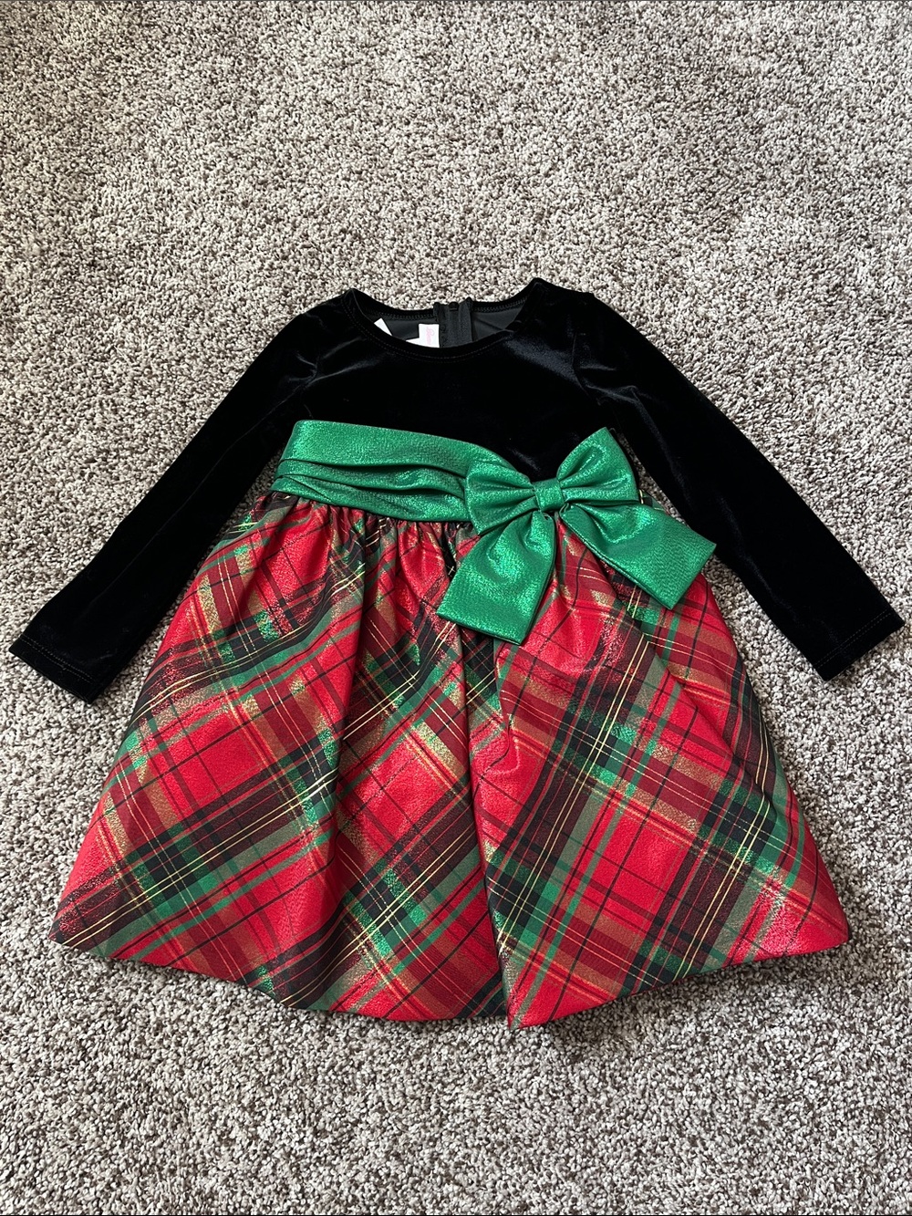 Toddler Girl Black & Red Plaid Holiday Dress with Green Bow Size 2T